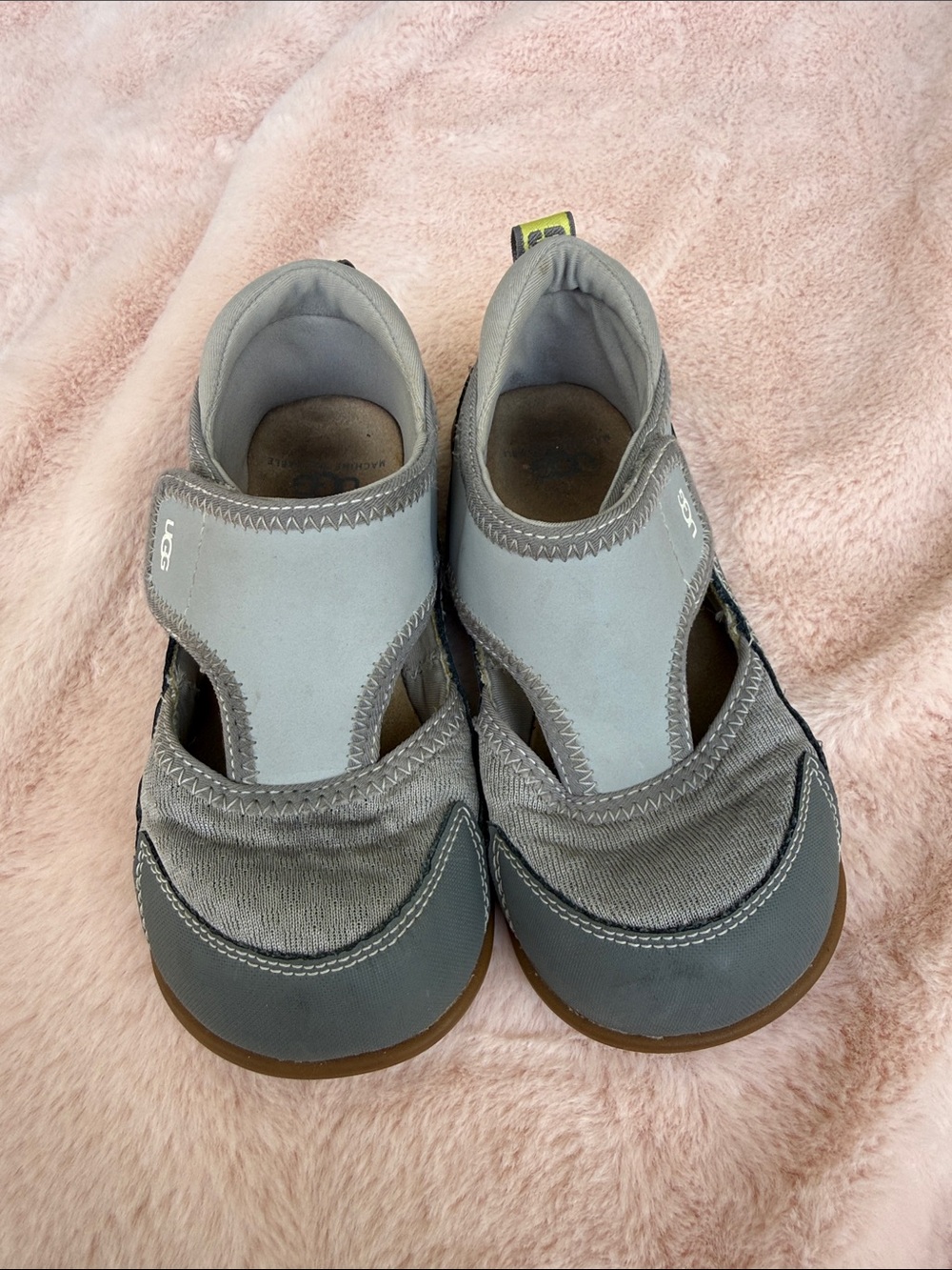 UGG Boys Sandals Grey Size 11